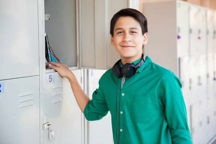 young boy getting help in visalia for her mental health.